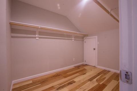 1124 Brady Ave, Modesto, CA 95350 photo 29