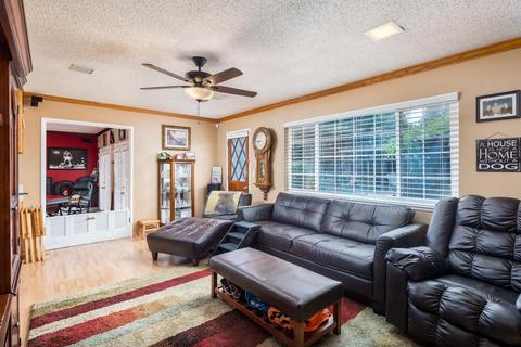303 S 7th, Patterson, CA 95363 photo 13