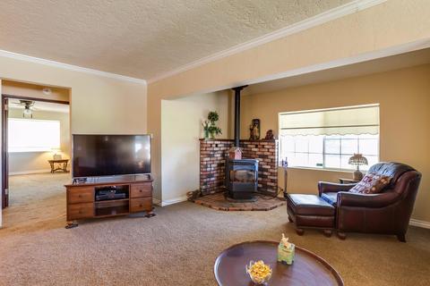 3336 S Soderquist Rd, Turlock, CA 95380 photo 4