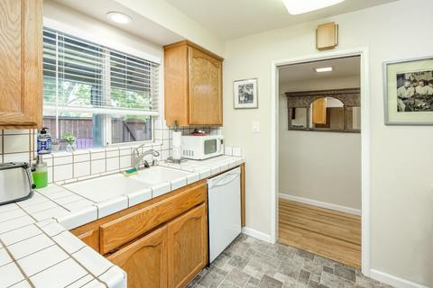 2320 Walnut Ave, Carmichael, CA 95608 photo 10