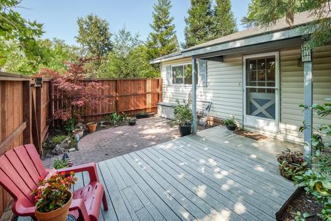 2320 Walnut Ave, Carmichael, CA 95608 photo 4