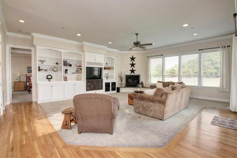 11780 Rising Rd, Wilton, CA 95693 photo 8