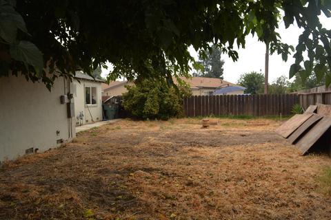 1012 Virginia St, Manteca, CA 95337 photo 9