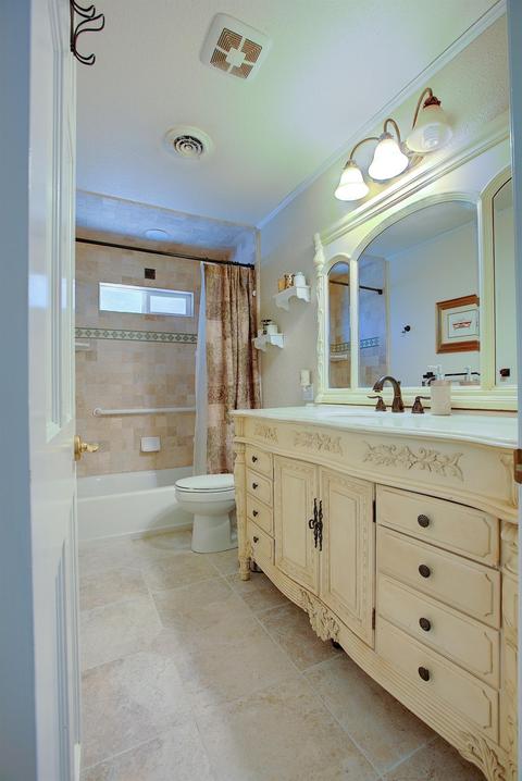 1909 Bloxham St, Modesto, CA 95355 photo 23