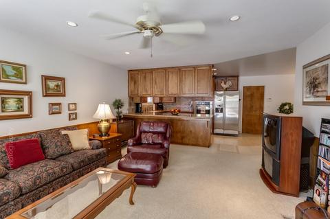 913 Crestwood Dr, Modesto, CA 95350 photo 14