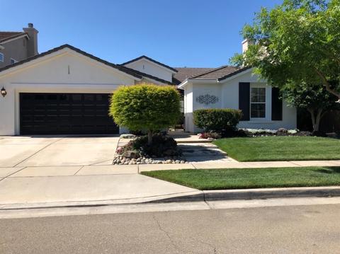 2054 Snowbird Dr, Lodi, CA 95242 photo 1