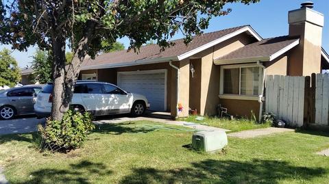 1916 Evergreen Ave, Modesto, CA 95350 photo 1