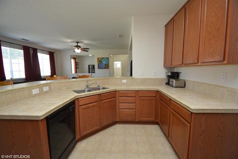 383 Renaissance Ave, Lathrop, CA 95330 photo 2