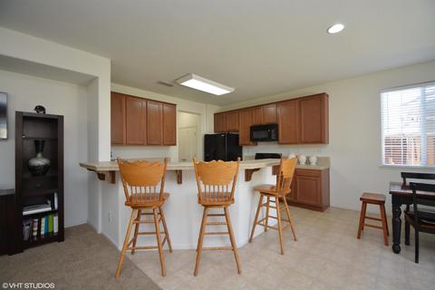 383 Renaissance Ave, Lathrop, CA 95330 photo 7