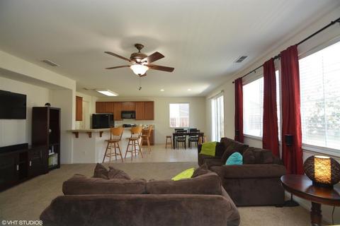 383 Renaissance Ave, Lathrop, CA 95330 photo 3