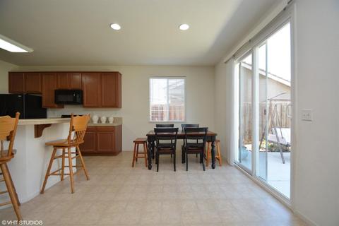 383 Renaissance Ave, Lathrop, CA 95330 photo 11