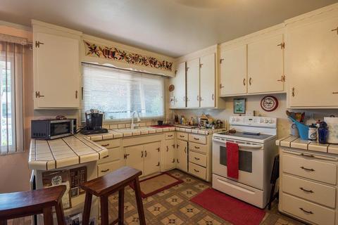 609 Auburn St, Modesto, CA 95350 photo 7