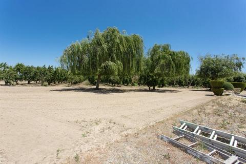 1436 Santa Fe Ave, Hughson, CA 95326 photo 8