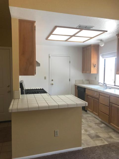 3040 Wolfe Ct, Antelope, CA 95843 photo 2