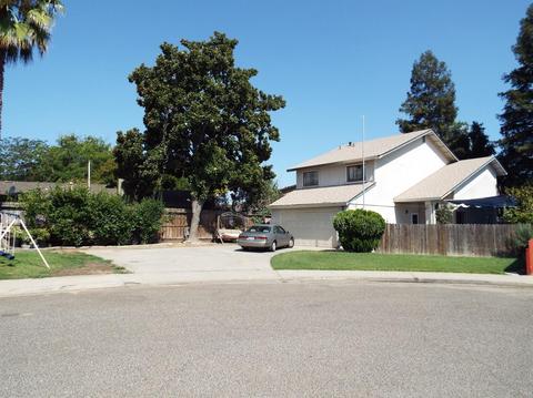 581 Curt Ct, Turlock, CA 95382 photo 1