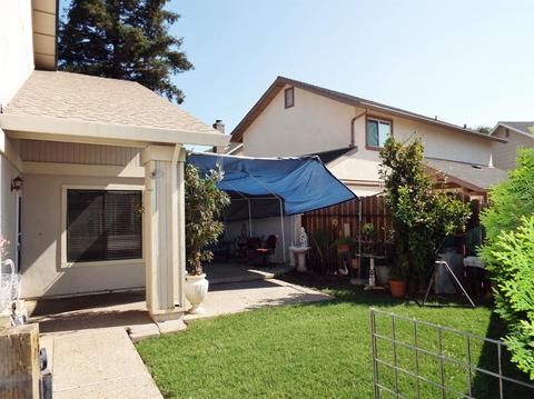 581 Curt Ct, Turlock, CA 95382 photo 3