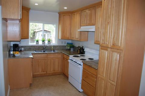 121 Abbey St, Winters, CA 95694 photo 3
