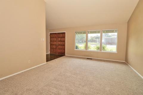 4436 Woodview St, Carmichael, CA 95608 photo 6