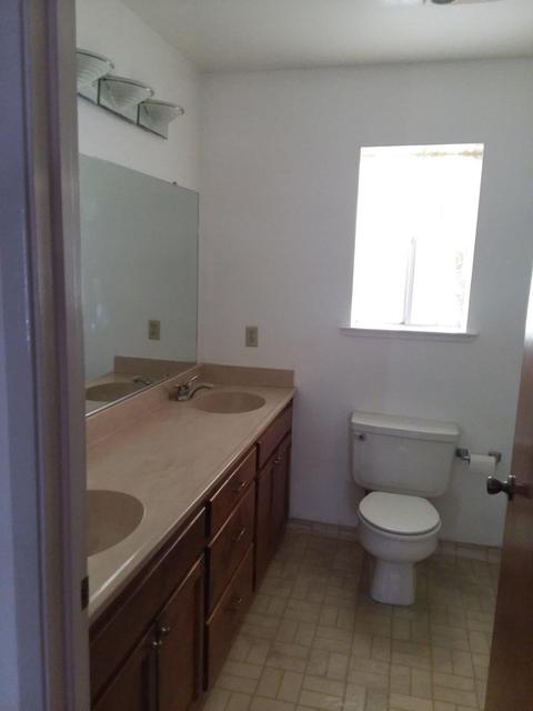 516 Covena Ave, Modesto, CA 95354 photo 9