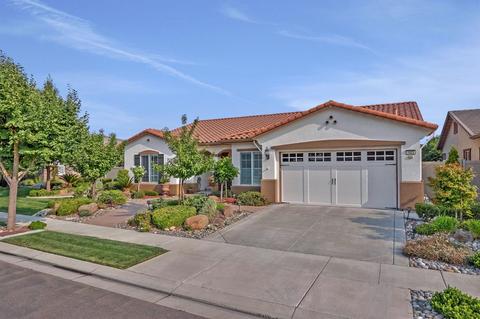 1429 Maple Valley St, Manteca, CA 95336 photo 1