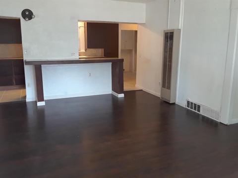 224 Daisy Ave, Lodi, CA 95240 photo 2