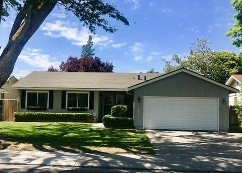 241 E Canterbury Dr, Stockton, CA 95207 photo 1