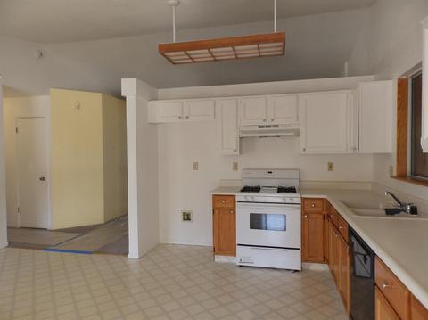 1217 Geranium Ln, Newman, CA 95360 photo 5
