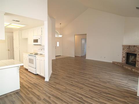 424 Mid Pines Way, Modesto, CA 95354 photo 5