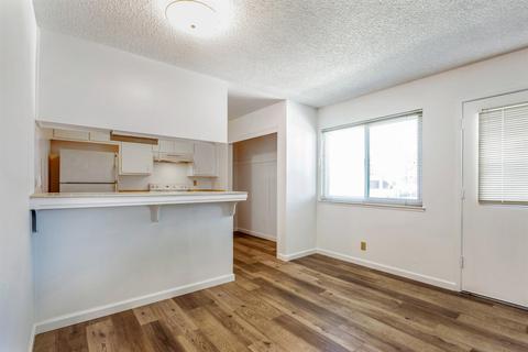 208 Watson Dr #1, Campbell, CA 95008 photo 8