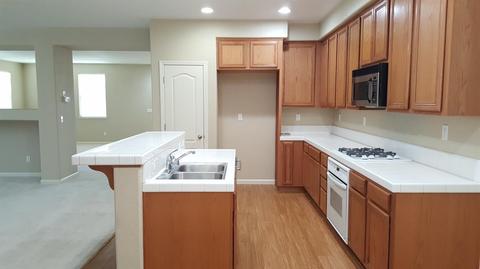 17349 Stone Celler Way, Lathrop, CA 95330 photo 9