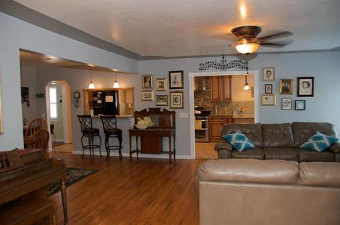 1849 Scenic Dr, Modesto, CA 95355 photo 9