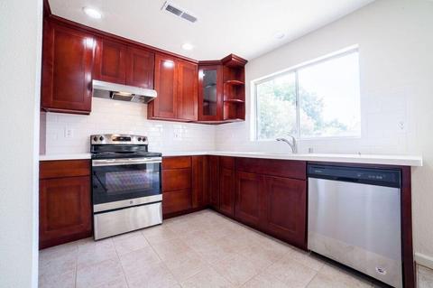 529 Driftwood Ave, Los Banos, CA 93635 photo 10