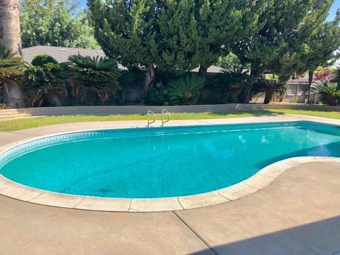 709 Leveland Ln, Modesto, CA 95350 photo 2