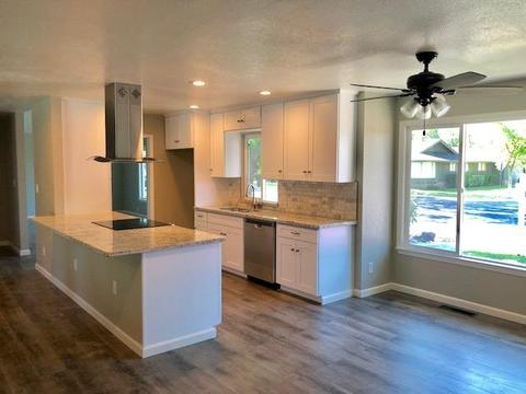 709 Leveland Ln, Modesto, CA 95350 photo 8