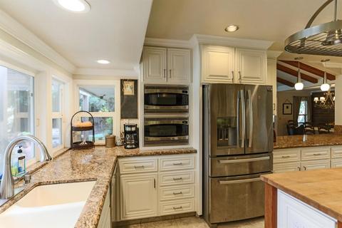2625 E North Bear Creek Dr, Merced, CA 95340 photo 13