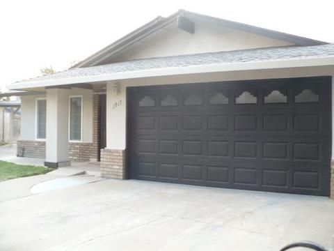 1917 Lone Pine Dr, Modesto, CA 95351 photo 2