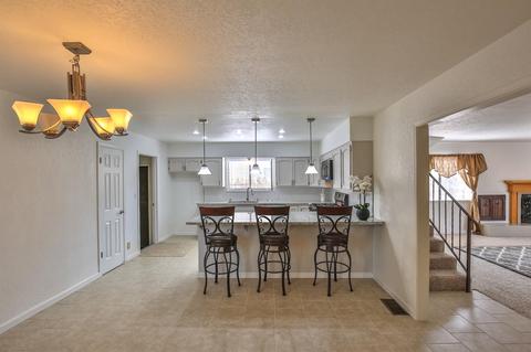 460 California St, Ripon, CA 95366 photo 8