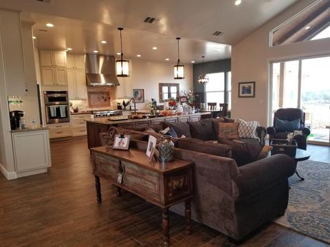 18808 E Sierra View Ct, Clements, CA 95227 photo 9
