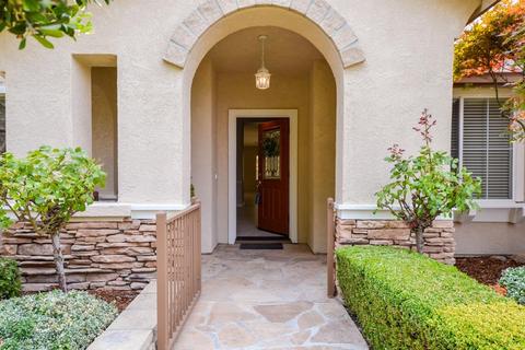 1504 Classic Ct, Modesto, CA 95357 photo 4