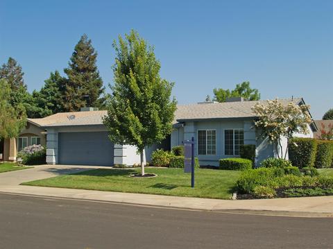 2143 Laredo Dr, Riverbank, CA 95367 photo 4