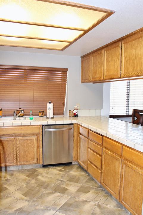 1734 7th St, Hughson, CA 95326 photo 4