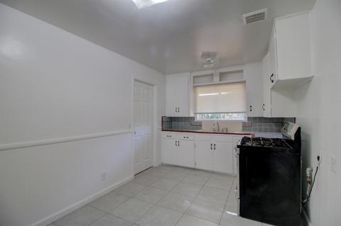 1205 Hilltop Ln, Modesto, CA 95358 photo 6