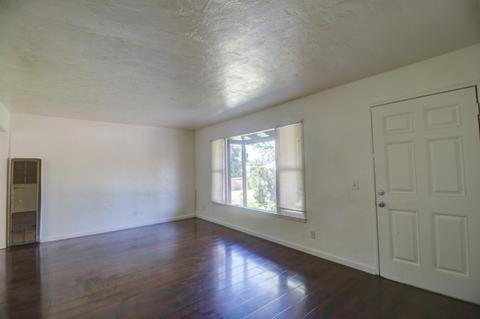 1205 Hilltop Ln, Modesto, CA 95358 photo 3