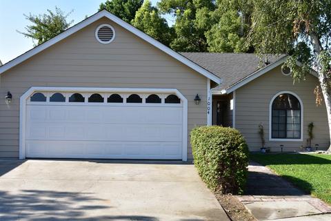 1004 Multnomah Dr, Modesto, CA 95350 photo 2