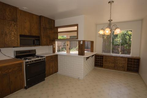 852 Grape Ave, Sunnyvale, CA 94087 photo 5