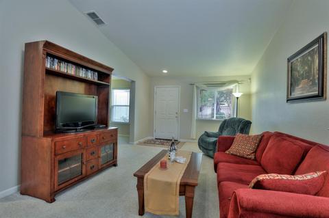 4252 Monhegan Way, Mather, CA 95655 photo 5