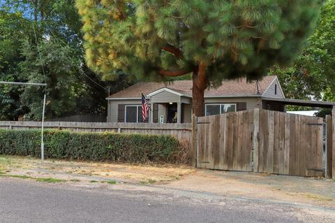 8484 W Oak St, Thornton, CA 95686 photo 4