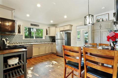 8484 W Oak St, Thornton, CA 95686 photo 9