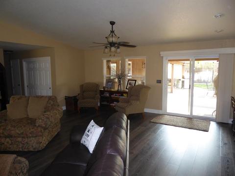 1593 Liverpool Ct, Manteca, CA 95336 photo 9