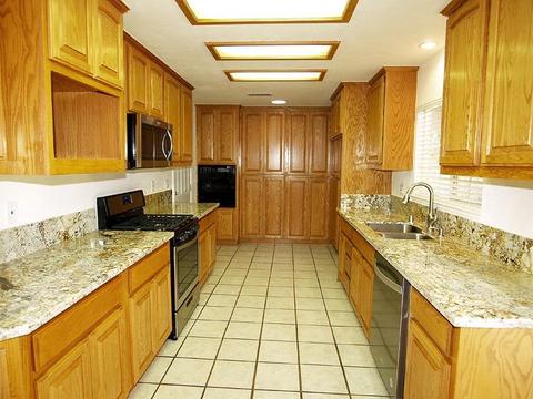 1713 Beverly Dr, Modesto, CA 95358 photo 7